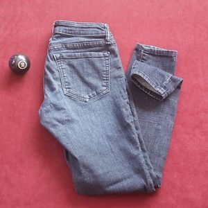 Old Navy Rockstar Jean's size 2
